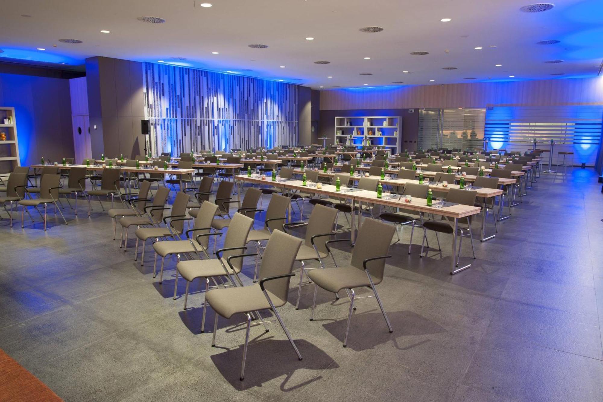 Hotel Ac Forum By Marriott